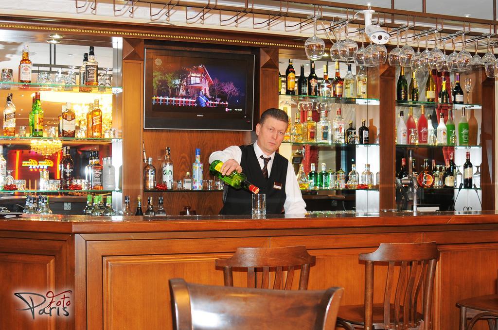 Pasha Palas Hotel Izmit Kültér fotó