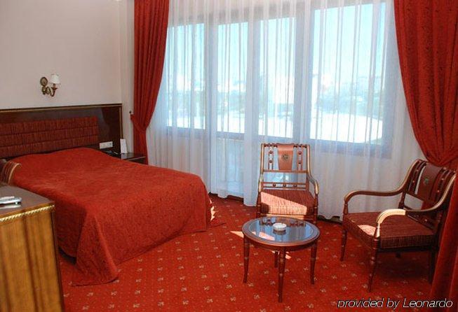 Pasha Palas Hotel Izmit Kültér fotó